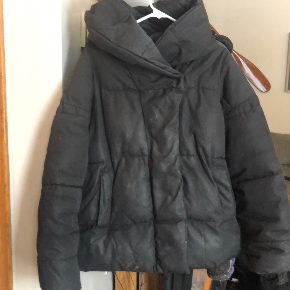 H&M Oversized Puffer Jacket